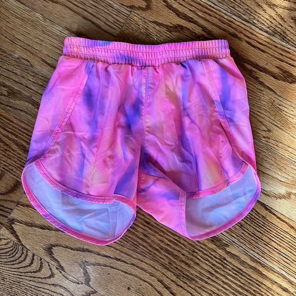 Patagonia, Gymboree, under armour, all in motion size medium (7/8) girls shorts - Picture 5 of 15
